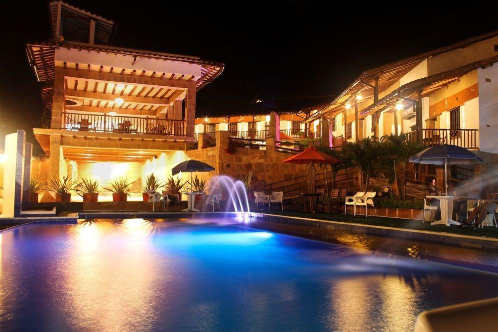 Hotel Hicasua Y Centro De Convenciones Barichara Dış mekan fotoğraf